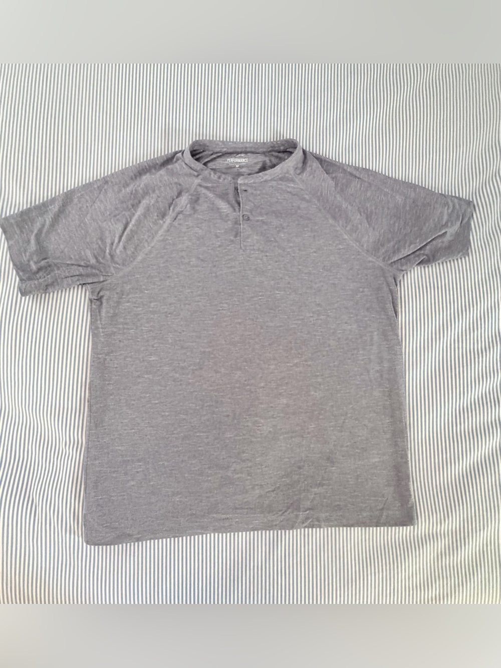 J. Crew Men’s Heather Grey Short-Sleeve Performance Henley, Size: Medium